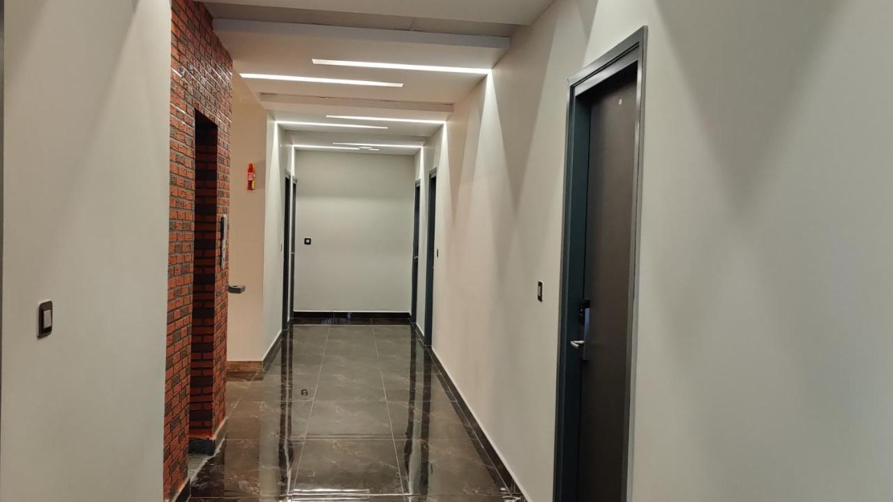 Restel Studio Flats Haiderabad Buitenkant foto